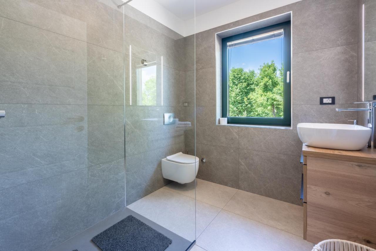 Villa Palma With Heated Private Pool Podhum Экстерьер фото